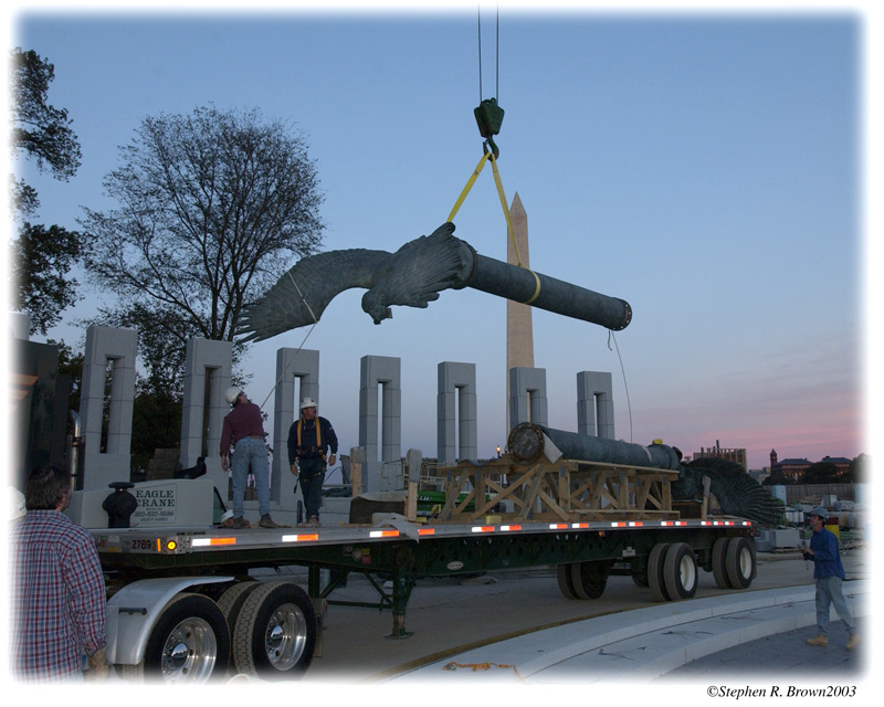 offloadingwreathtwoDSC_2935